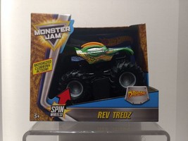 Hot Wheels Monster Jam Rev Tredz Dragon Monster Truck 1:43 CCR61 - £9.98 GBP