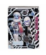 2024 Monster High Abbey Bominable Boo-riginal Creeproduction Doll In Hand - £51.36 GBP