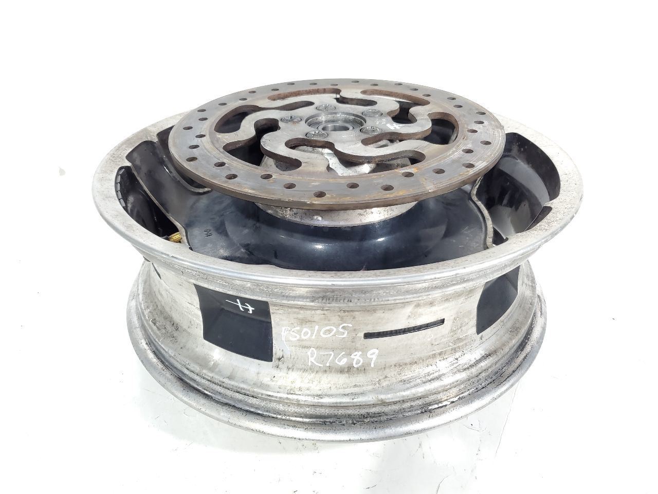 2013 HARLEY-DAVIDSON Street Glide 103 OEM Rear wheel 16x5 - $185.63