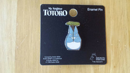 Studio Ghibli My Neighbor Totoro - Chu Totoro with Leaf Enamel Pin - £15.61 GBP