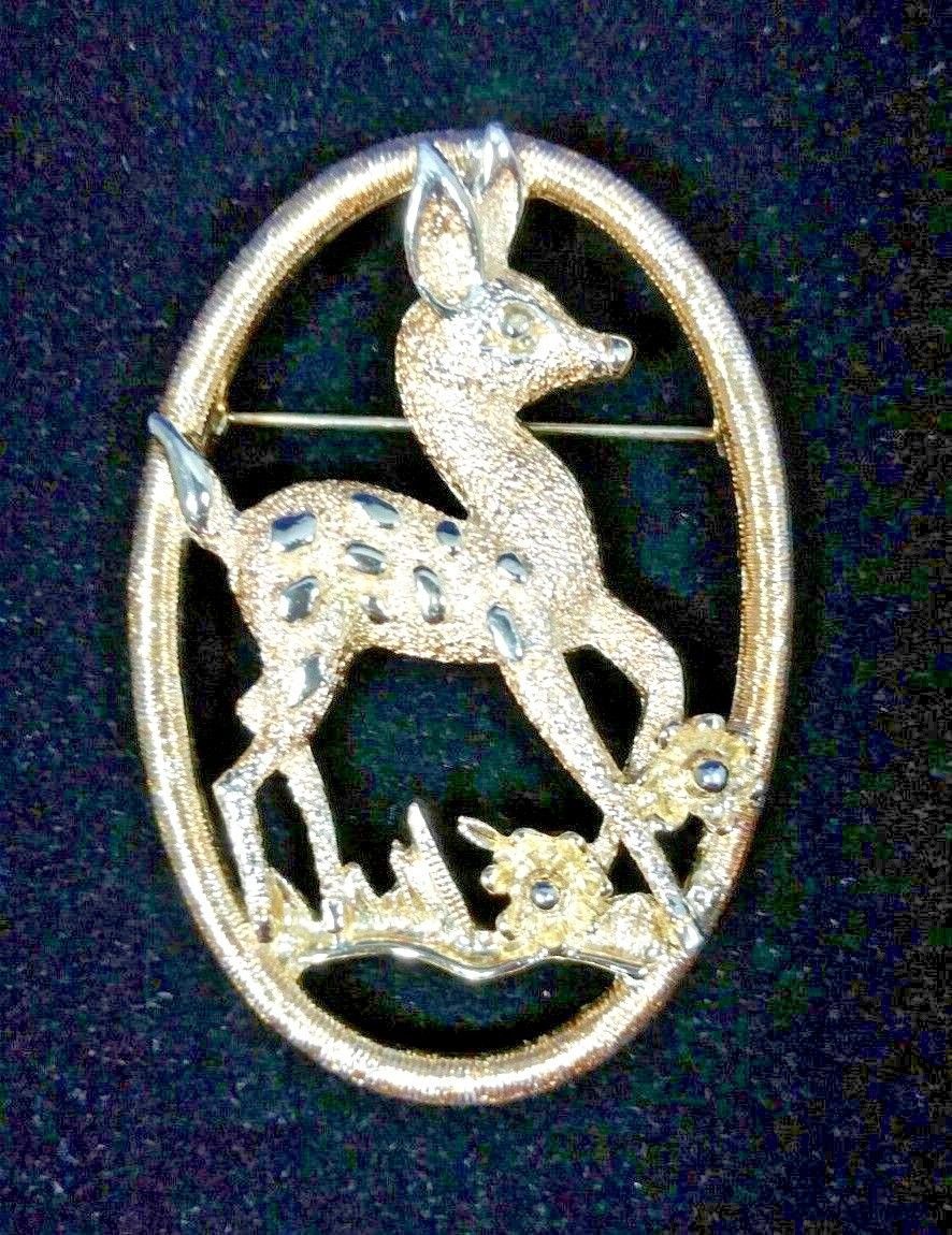 Vintage Signed Designer Sarah Coventry Gold Tone Little Doe Brooch Pin 2 1/4" Item image 4
