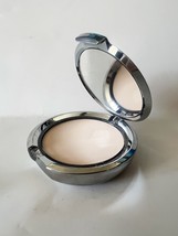 Chantecaille Compact Makeup Shade &quot;Shell&#39; 10g/0.35oz NWOB - £55.00 GBP