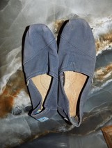 TOMS Blue Slip On Canvas Classic Flats Size 8 Women&#39;s - $16.56