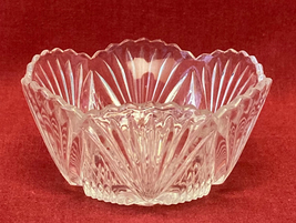 Mikasa Candlelight small crystal bowl clear glass 4&quot; X 2&quot; dish - £3.99 GBP