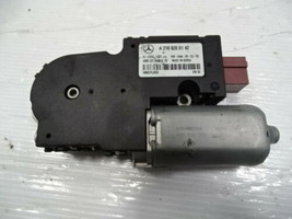 Mercedes W218 CLS63 CLS550 sunroof motor 2188200142 - £36.75 GBP