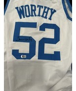 James Worthy Signed UNC Jersey Beckett Authenticated. T13 - £88.49 GBP