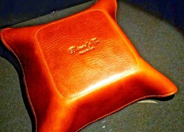 Brizard and Co Brown Antique Saddle Leather Valet Tray , cigar case and cutter image 5