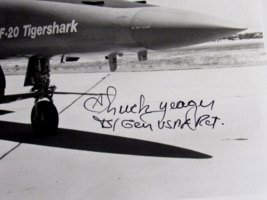 Chuck Yeager Speed Of Sound Ace Pilot Signed Auto Vtg Tigershark Kodak Photo Jsa - £313.20 GBP