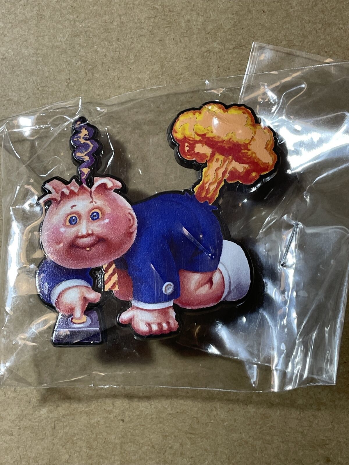 2021 SDCC GPK Blasted Billy Enamel Pin Glow in Dark LE /200 Garbage Pail Kids - £31.41 GBP