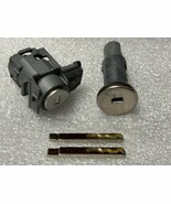 GM door lock &amp; ignition cylinder kit w/ matching flip key blades Fully a... - $441.99 MXN