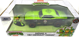 Jada - 33386 - Ninja Turtles  Raphael &amp; 1967 Chevy Camaro - Scale 1:24 - £31.56 GBP