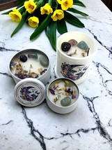 Pisces Zodiac Candle - Birth Flower Crescent Moon - £15.05 GBP+