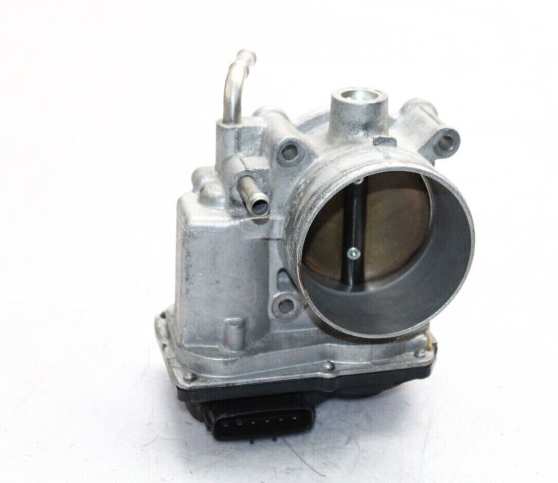 2005-2006 LEXUS GS300 06-2015 IS250 THROTTLE BODY ASSEMBLY H0688 - $60.19
