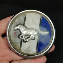 Vintage Ford Mustang Plastic Emblem Badge 3-1/4” Reflective Red White &amp; ... - $365.67 MXN