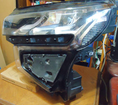 2021-2022 Chevy Tahoe Suburban   Headlight Assembly  Left Side   Parts only - £110.69 GBP