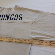 Vintage Denver Broncos Medium T-Shirt Men's Off-White Long Sleeve Lee Sport NFL image 11