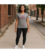 Under Armour Womens Heatgear Loose Fit V-Neck T-Shirt S Gray Pink Logo - $16.39
