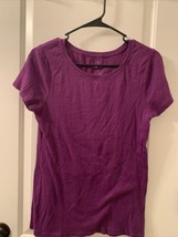 Old Navy Women&#39;s Short Sleeve T-Shirt Crew Neck Size L Purple - $26.19