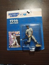 NEW~1996 Frank Thomas Kenner Starting Lineup Action Figure &amp; Card~White Sox! - £3.86 GBP