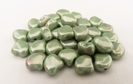 20 7.5 x 7.5 mm Czech Glass Matubo Ginkgo Leaf Beads: Luster - Chalk Light Green - £1.61 GBP