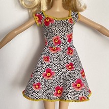 Barbie Off Shoulder White Dress Pink Yellow Flowers Black Dots Fashion - £5.48 GBP