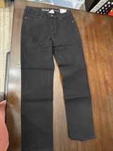 Basic Editions Straight Jeans Size 4 Short - $544.58 MXN