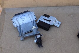 05 Infiniti G35 6spd MT Manual Trans ECU ECM PCM, BCM & Immobilizer MEC65-280 C1 image 6