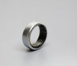 Oura Ring Gen3 Horizon Size 8 - Silver JZ90-51384-08 Ring Only image 2