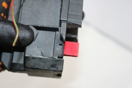 2006-2008 BMW 750i E65 TRUNK FUSE RELAY BOX J7512 image 9