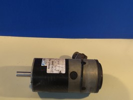 CLEVELAND CMC MOTION CONTROLS PERMANENT MAGNET SERVO MOTOR C21CS0A12B00000 - $77.59