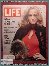 Life December 10 1971 Dec 12/10/71 Cybill Shepherd China Fashions Eddie Egan +++ - £5.95 GBP