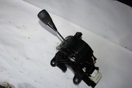 2009-2014 TOYOTA MATRIX GEAR SHIFTER SELECT ASSY   R1788 image 8