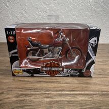 NEW Maisto Series 2 Harley Davidson Red Gold Diecast Motorcycle 1:18 KG JD - $14.84