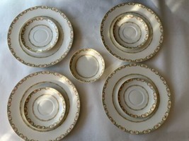 Vintage CH Field Haviland Limoges Plate Set NB3 - $451.60 MXN
