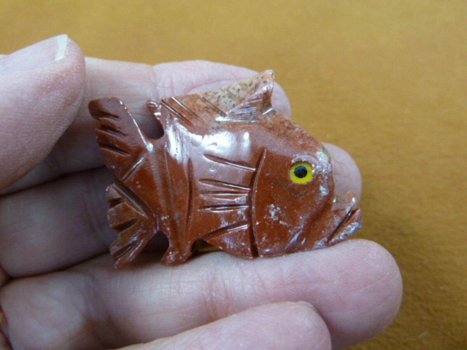 Y-FIS-TR-30) little TROPICAL red white FISH gemstone SOAPSTONE figurine ... - $8.59