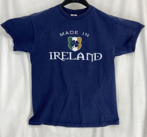 Vintage Fruit Of The Loom Made In Ireland  T-shirt Men's  Blue Crew Neck Size M - £9.10 GBP