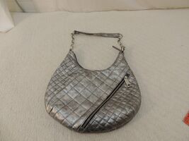 FE Fashion Express Women&#39;s Handbag/Purse Silver Chain Strap Zip Close 50829 - $9.50