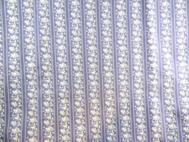 Vintage Peter Pan Fabrics Cotton 45&quot; wide X 57&quot; long Lavender w white flowers - £11.73 GBP