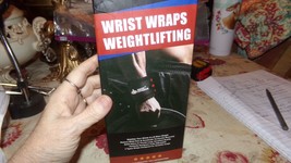 SKDK FITNESS Wrist Wraps-Weightlifting  NEW! - $266.51 MXN