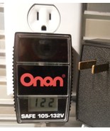 DIGITAL VOLT METER YOU PLUG IN THE WALL MONITOR  TO VOLTAGE 105-132 VAC - $18.40 CAD
