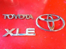 92-1996 Toyota Camry XLE Emblem Logo Symbol Badge Trunk Rear Chrome OEM  - £17.95 GBP
