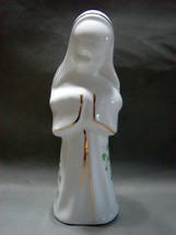 Royal Tara Nun Figurine, Handmade in Galway, Fine Bone China, Ireland, 1989 - £11.93 GBP