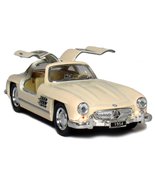 5&quot; 1954 Mercedes-Benz 300 SL Coupe 5&quot; 1:36 Scale - $219.87 MXN