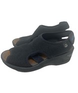 BZees Women&#39;s Dream Wedge Stretch Comfort Sandal Black 7W - €17,99 EUR