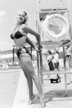 Jayne Mansfield Barefoot Bikini The Dunes Hotel Las Vegas Pool 24x36 Poster - £22.82 GBP