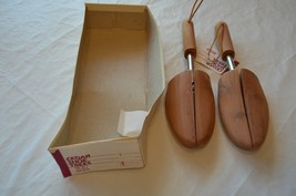 Badger Products Cedar Shoe Trees Size No 4 Fits Shoes from 8W - 10N NWT - £20.57 GBP