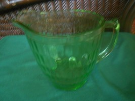 Great GREEN Depression Glass PITCHER with Vertical Optic design - £35.41 GBP