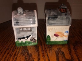 Pair of Porcelain BARN Salt &amp; Pepper Shakers-WCL 3&quot; Tall - £7.44 GBP