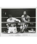 Rocky 1977 8x10 photo Carl Weathers battling Sylvester Stallone in ring - £9.56 GBP
