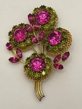 Golden floral brooch Pink &amp; Green Rhinestones 3D pin approx 3” x 2” VTG ... - $117.77